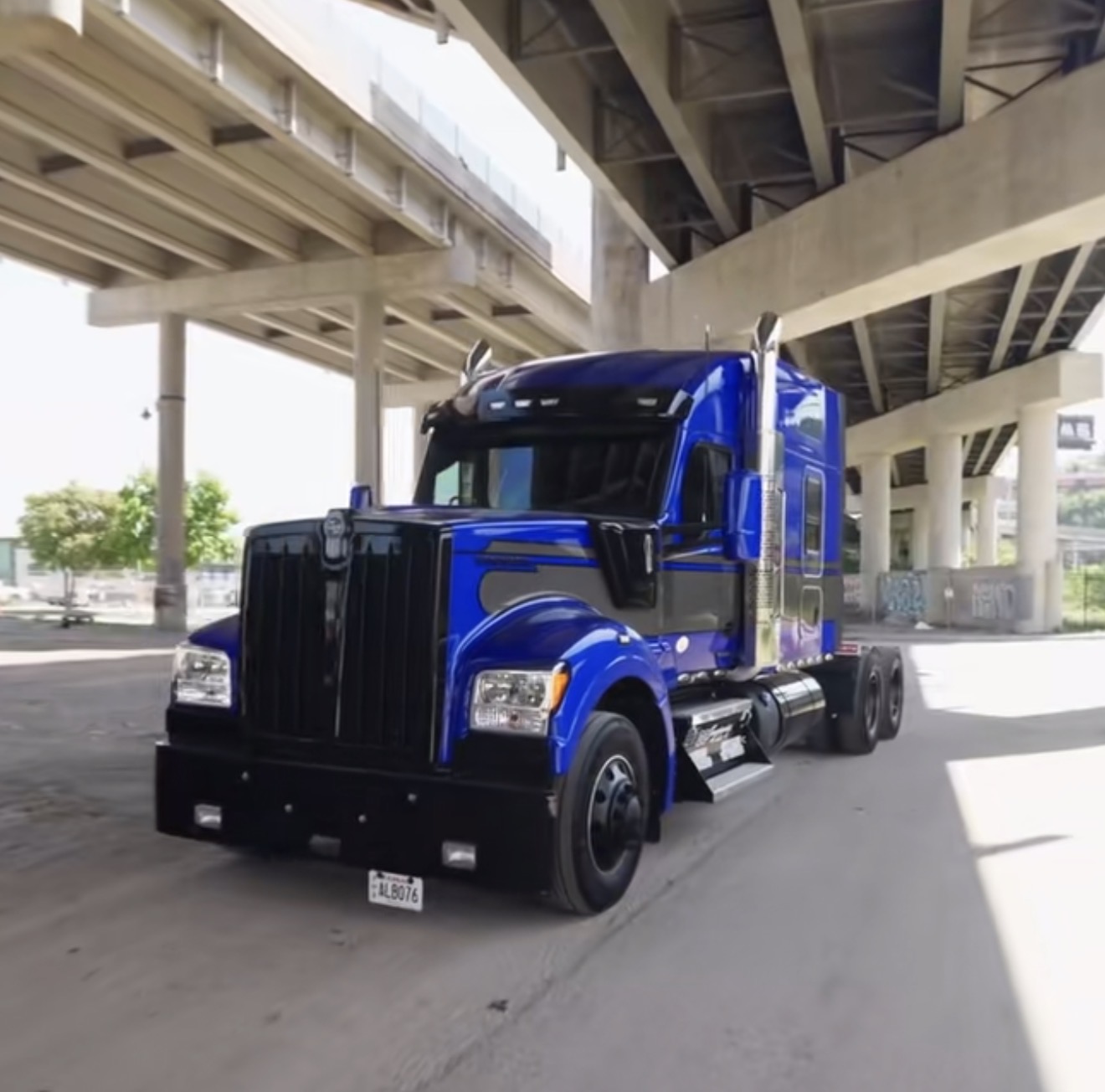 Kenworth Chrome Delete