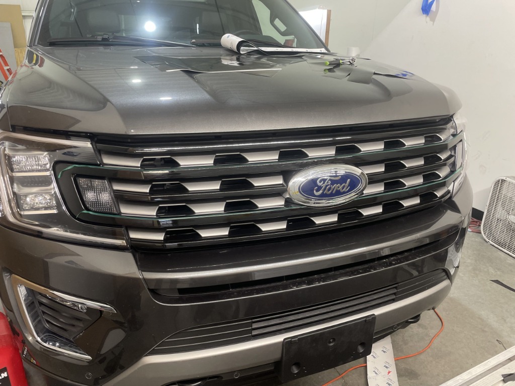 FORD EXPEDITION CHROME DELETE